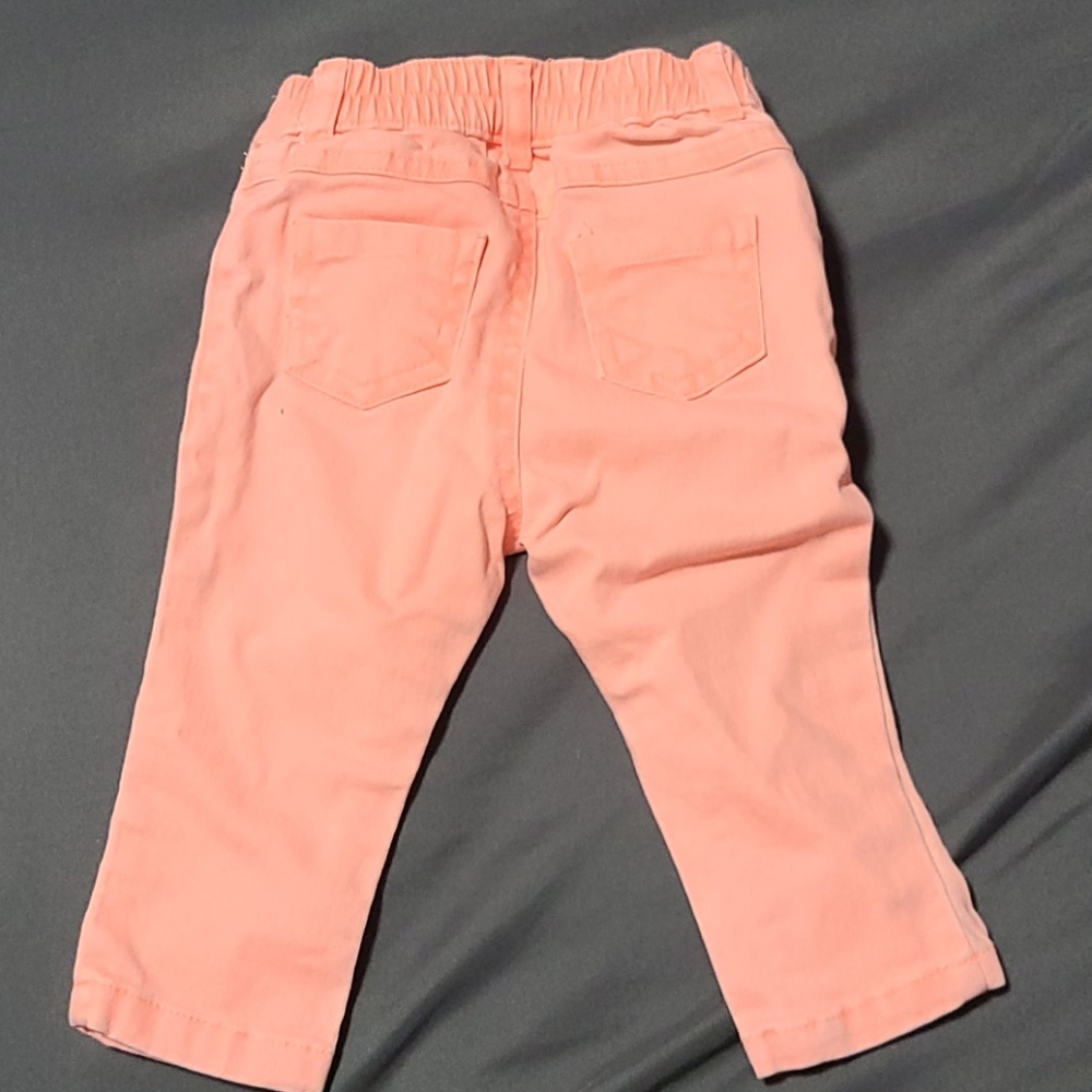6-9m jeans - Picture 2 of 2